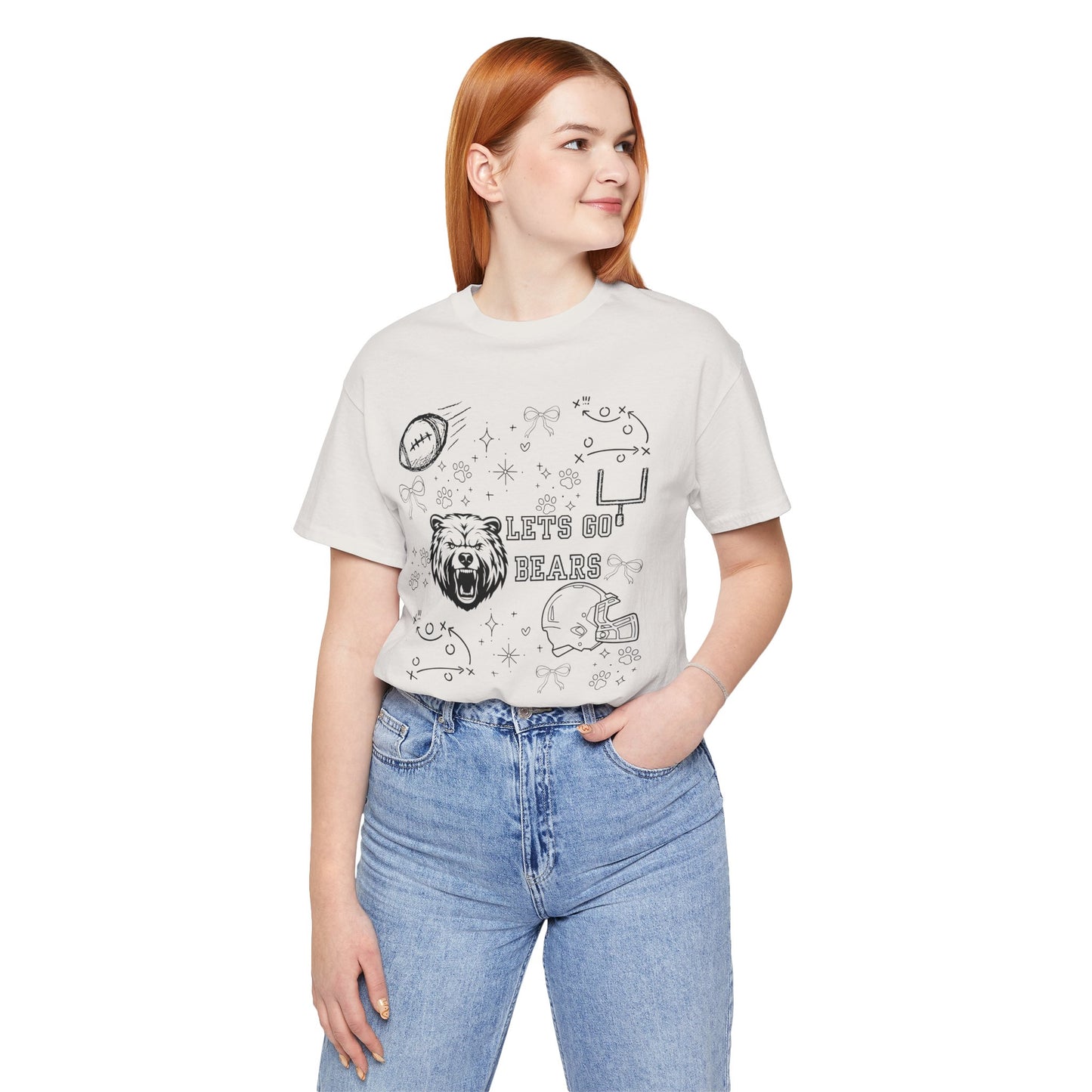 Bear Football Fan Tee – Perfect for Game Days, Sporty Casual Wear, Gifts for Sports Lovers, Unisex Tee, Holiday Apparel